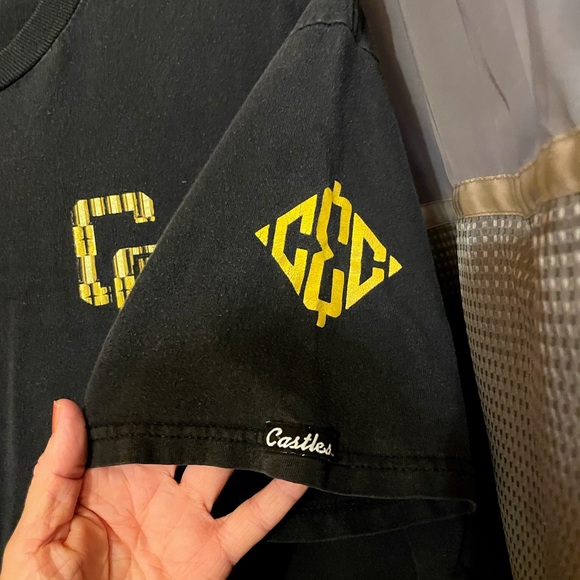 Rare Vintage Crooks and Castles Shirt, Gold Chain, Men’s Size XL - Picture 6 of 7